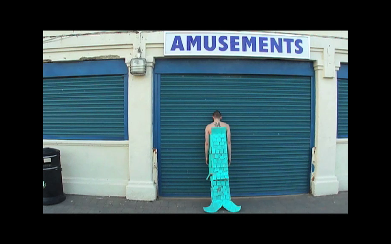 Robert Kraatz

Bühnenbild
Setdesign
Szenographie