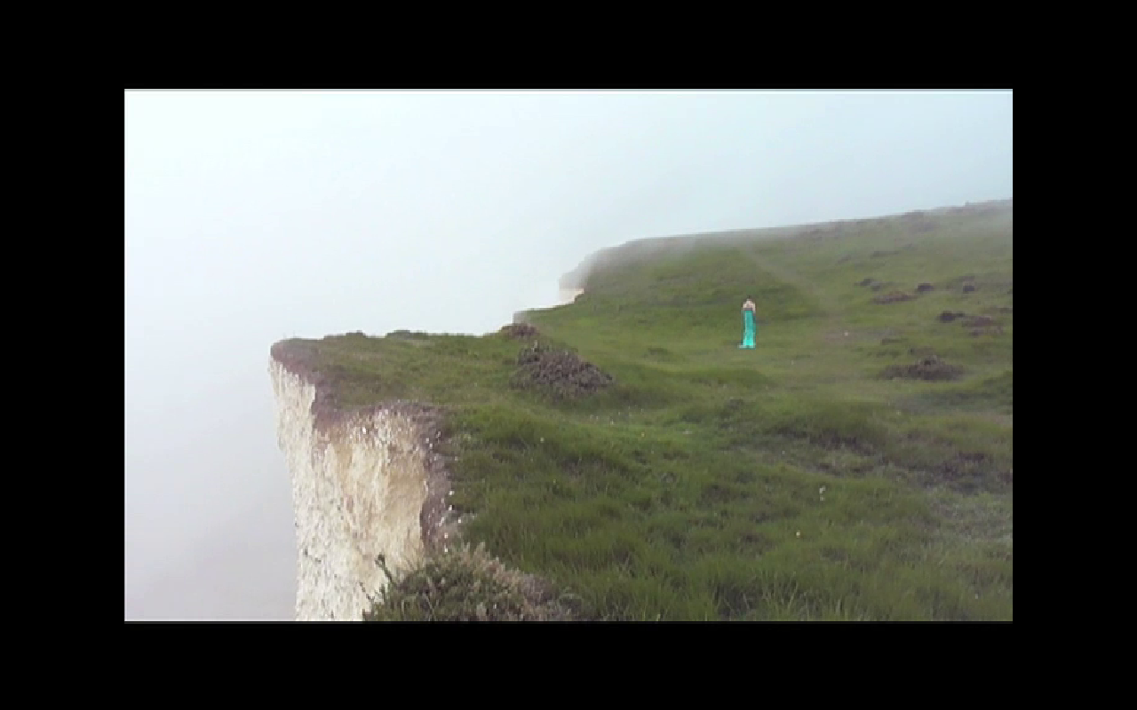 Robert Kraatz

Bühnenbild
Setdesign
Szenographie