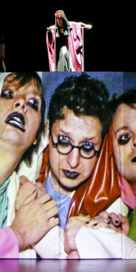 Robert Kraatz
Bühnenbild
Setdesign
Szenographie