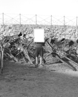 Robert Kraatz

Bühnenbild
Setdesign
Szenographie