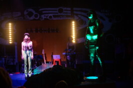 Robert Kraatz
Bühnenbild
Setdesign
Szenographie