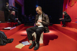 Robert Kraatz
Bühnenbild
Setdesign
Szenographie